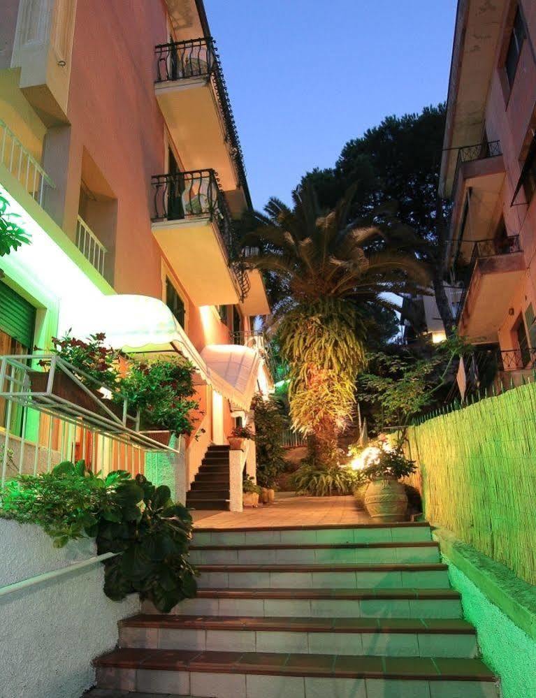 Hotel Flory Santa Margherita Ligure Exterior photo